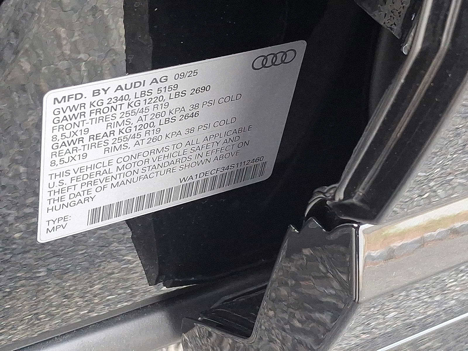 New 2025 Audi Q3 2.0T Premium image 17