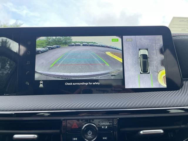 New 2025 Nissan Kicks SR image 21