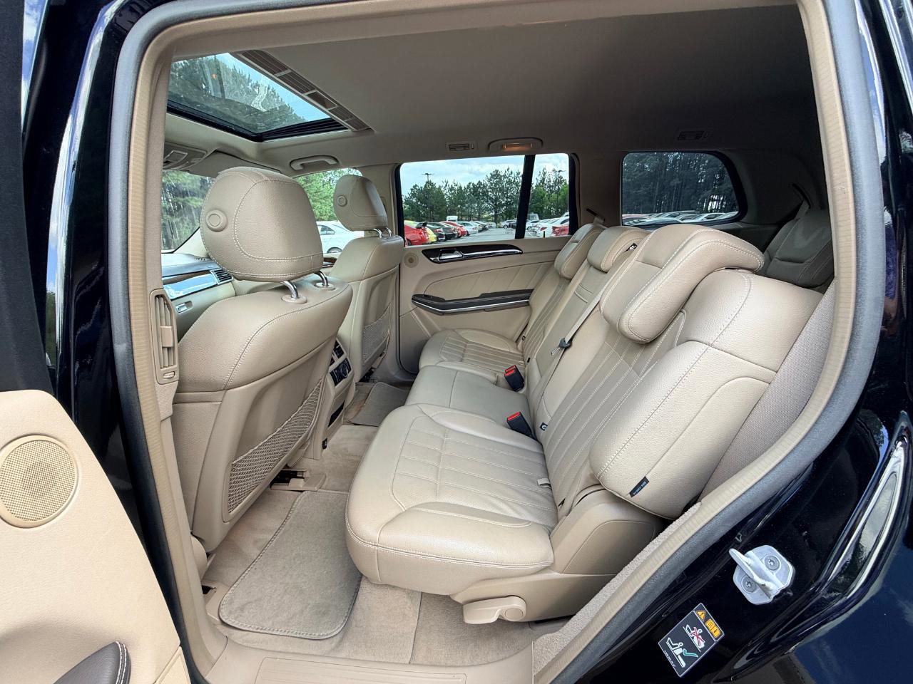 Used 2013 Mercedes-Benz GL 450 4MATIC image 11