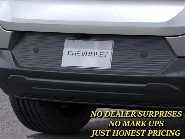 New 2026 Chevrolet Equinox EV LT image 14