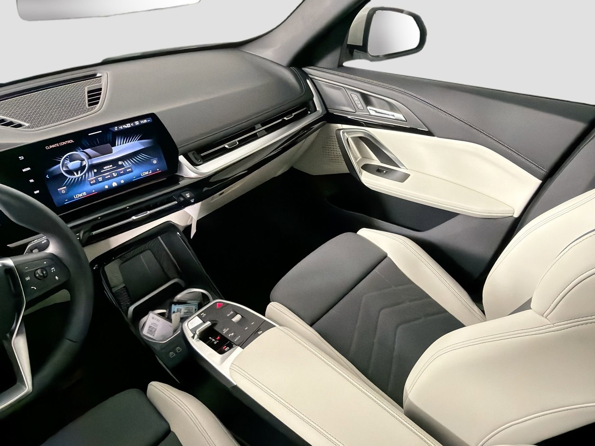 New 2026 BMW X1 xDrive28i w/ Convenience Package image 22