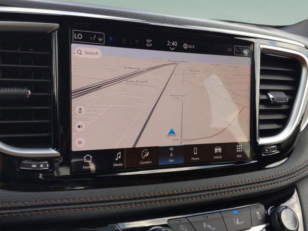 New 2026 Chrysler Pacifica Pinnacle image 37