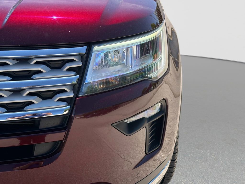 Used 2018 Ford Explorer Limited w/ Equipment Group 301A image 11