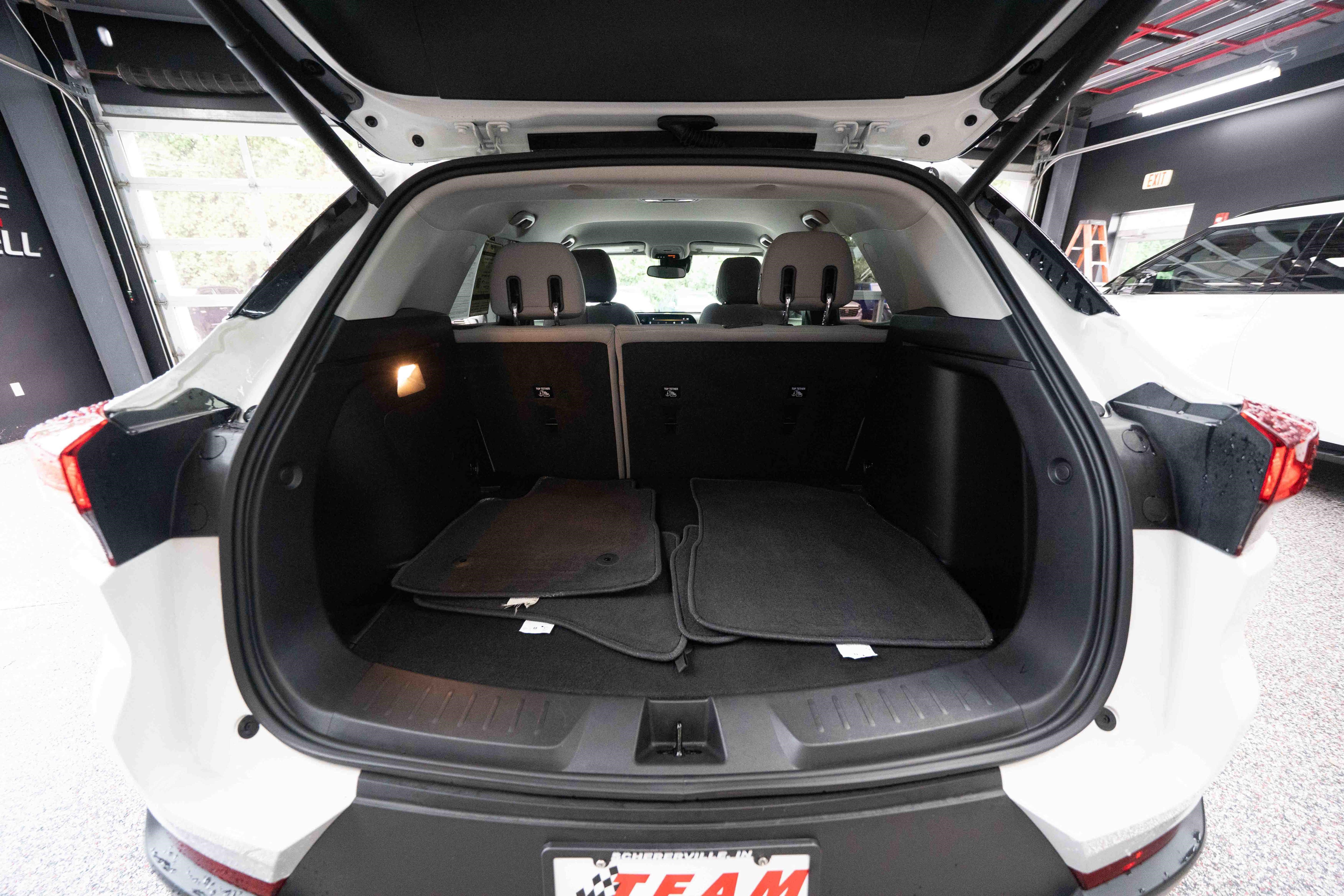 Used 2024 Chevrolet TrailBlazer LT w/ Convenience Package AWD/4WD image 28