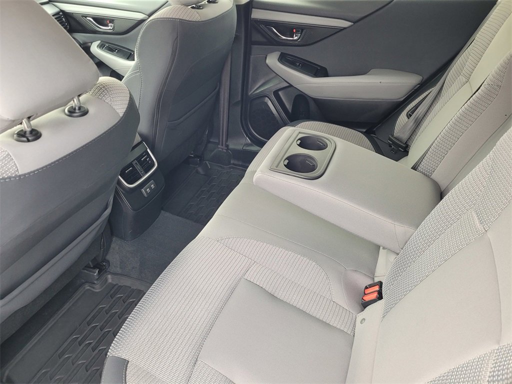 Used 2022 Subaru Outback Premium image 11