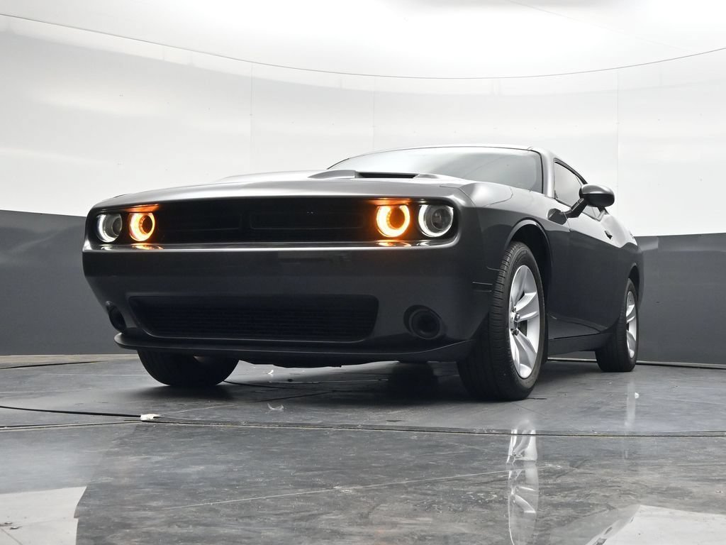 Used 2023 Dodge Challenger SXT RWD image 44