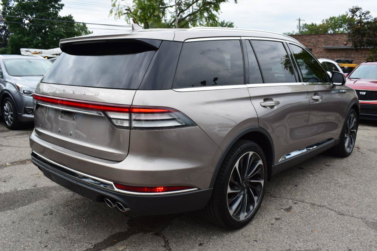 Used 2020 Lincoln Aviator Reserve w/ Equipment Group 202A AWD/4WD image 6