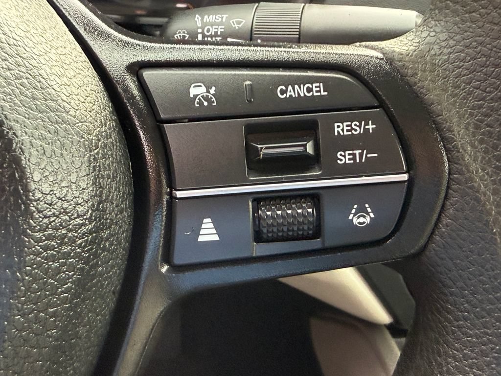 Used 2024 Honda Accord EX image 19
