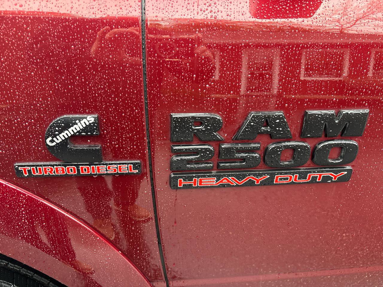 Used 2018 RAM 2500 Laramie w/ Sport Appearance Group AWD/4WD image 4