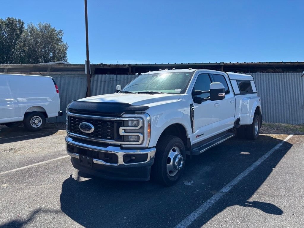 Used 2023 Ford F350 Lariat AWD/4WD image 1