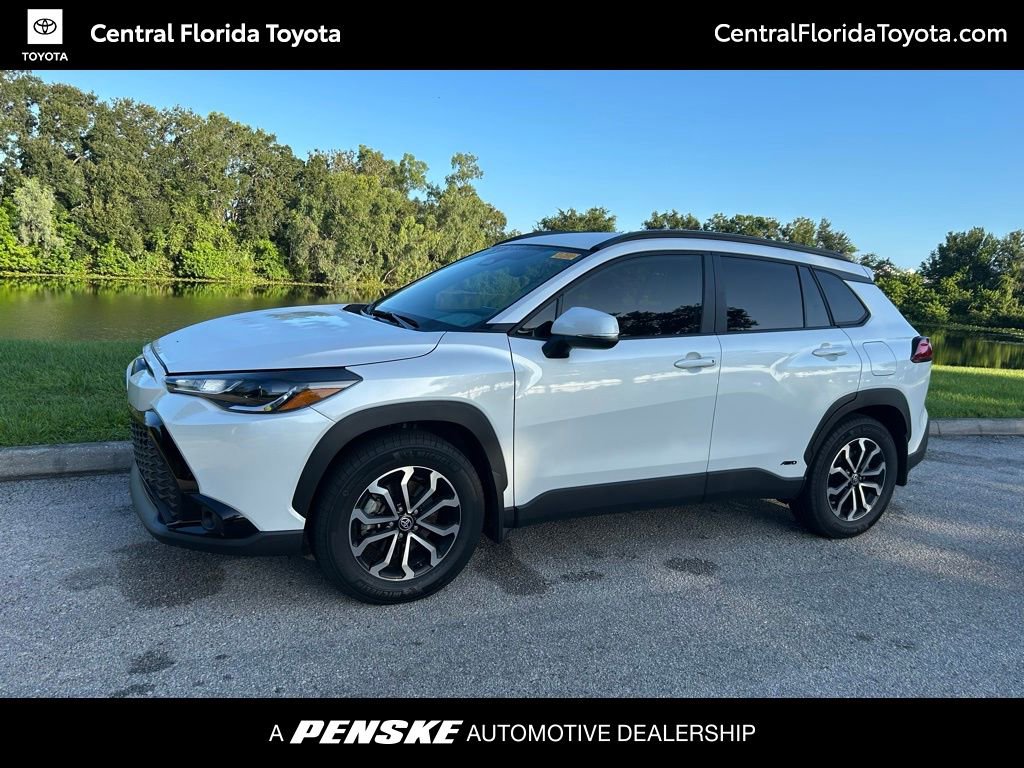 Used 2024 Toyota Corolla Cross SE