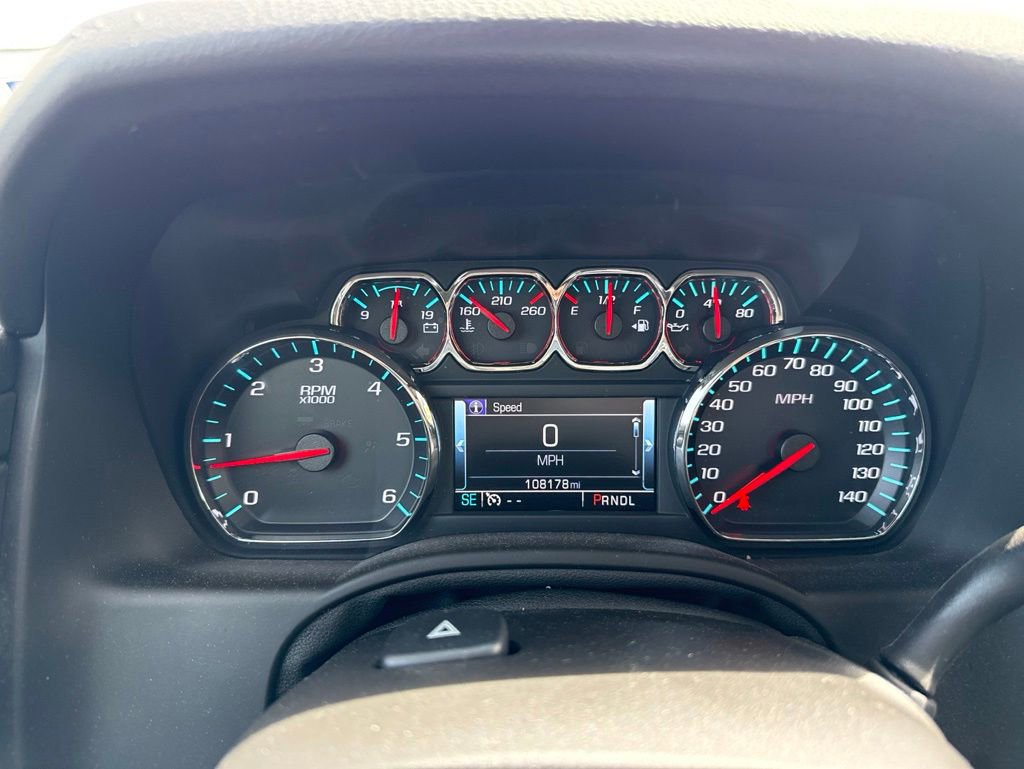 Used 2017 GMC Yukon SLT AWD/4WD image 14