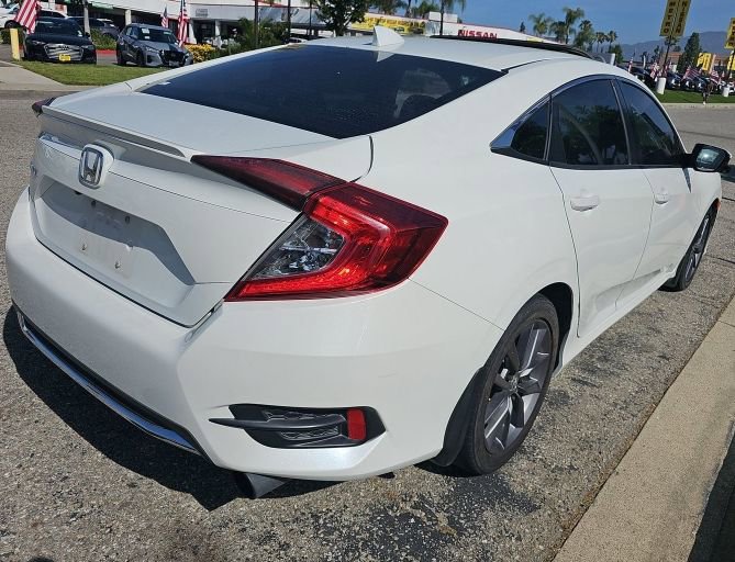 Used 2019 Honda Civic EX image 2