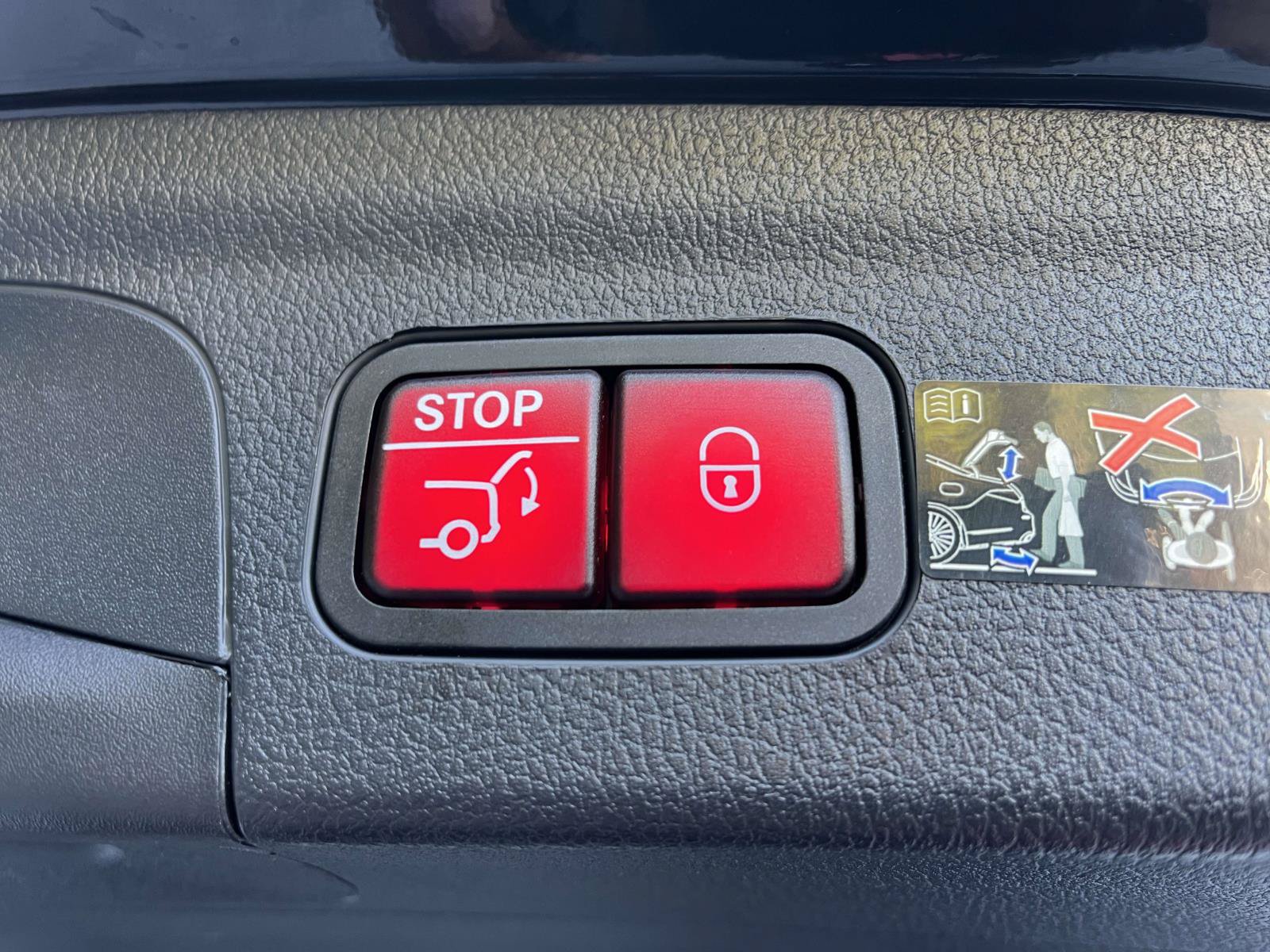 Certified 2026 Mercedes-Benz GLE 350 4MATIC image 12