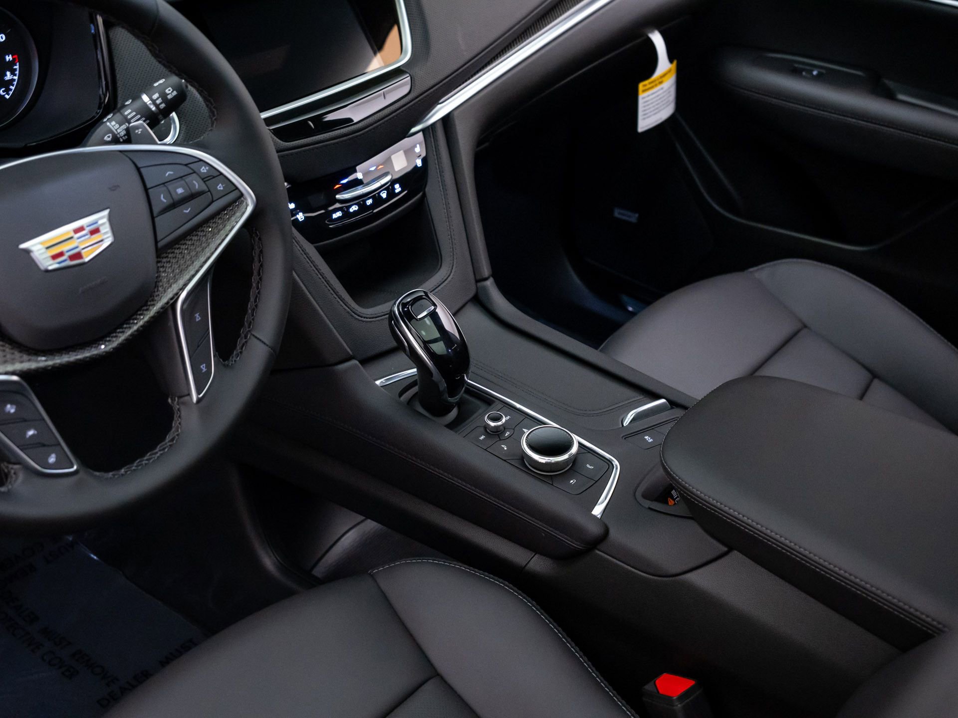 New 2026 Cadillac XT5 Sportv AWD/4WD image 11