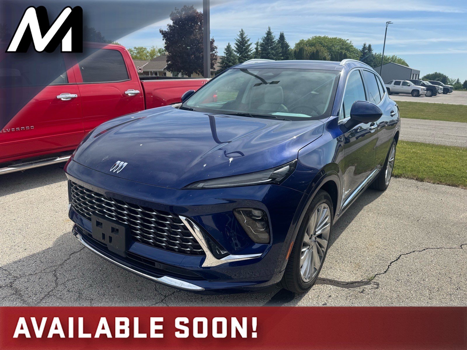Used 2024 Buick Envision Avenir AWD/4WD image 1