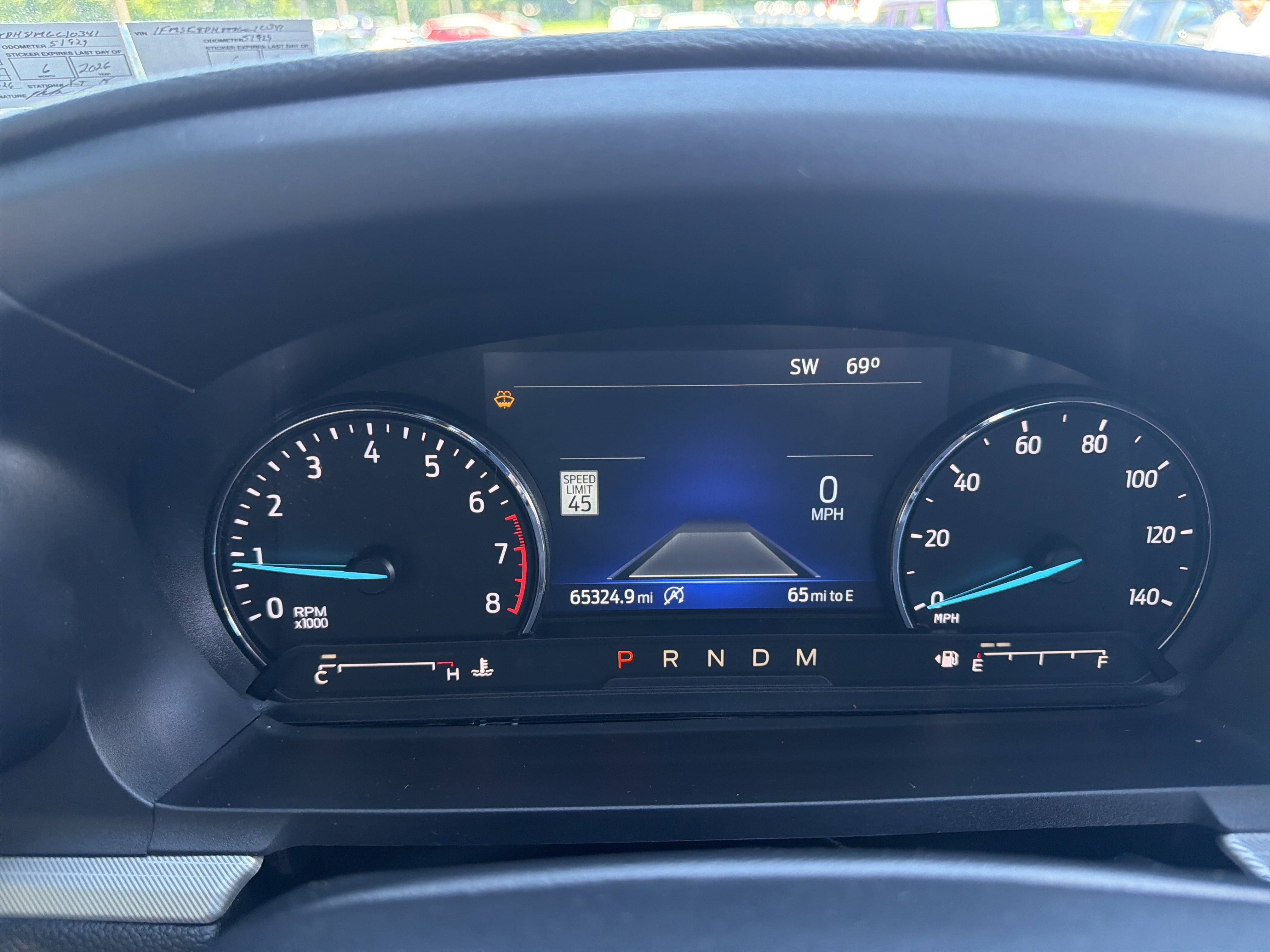 Used 2021 Ford Explorer XLT w/ Equipment Group 202A AWD/4WD image 21