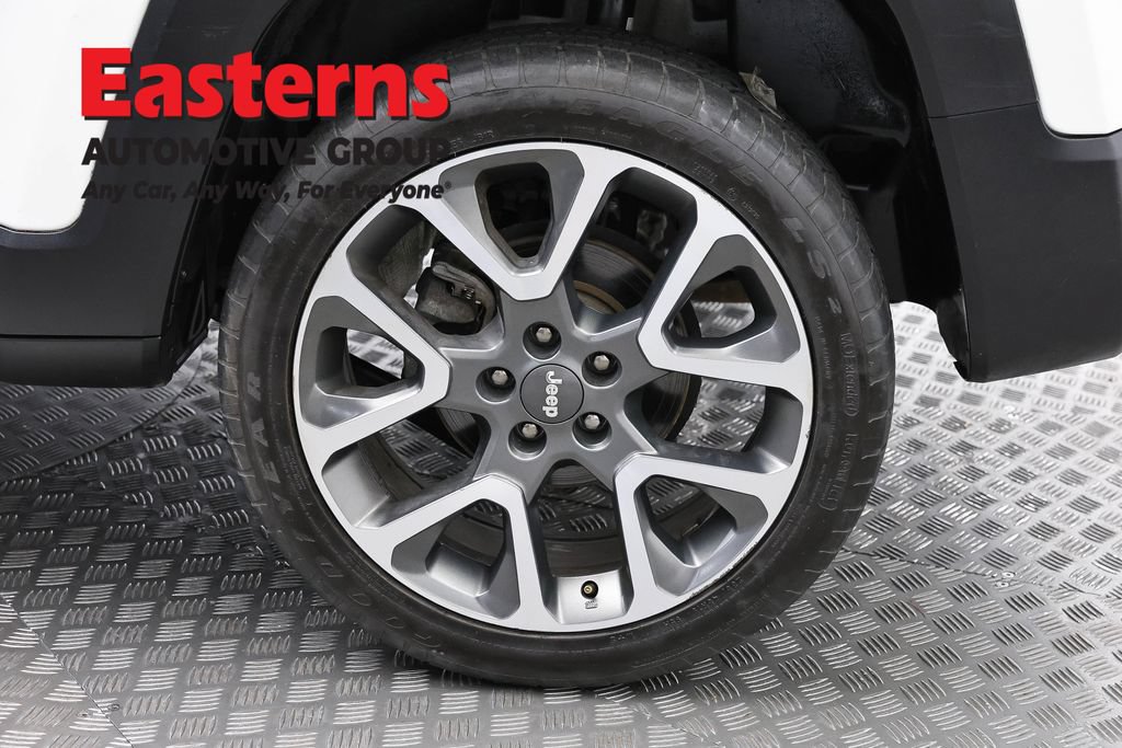 Used 2022 Jeep Renegade Limited w/ Sun, Sound & Wheels Group AWD/4WD image 34