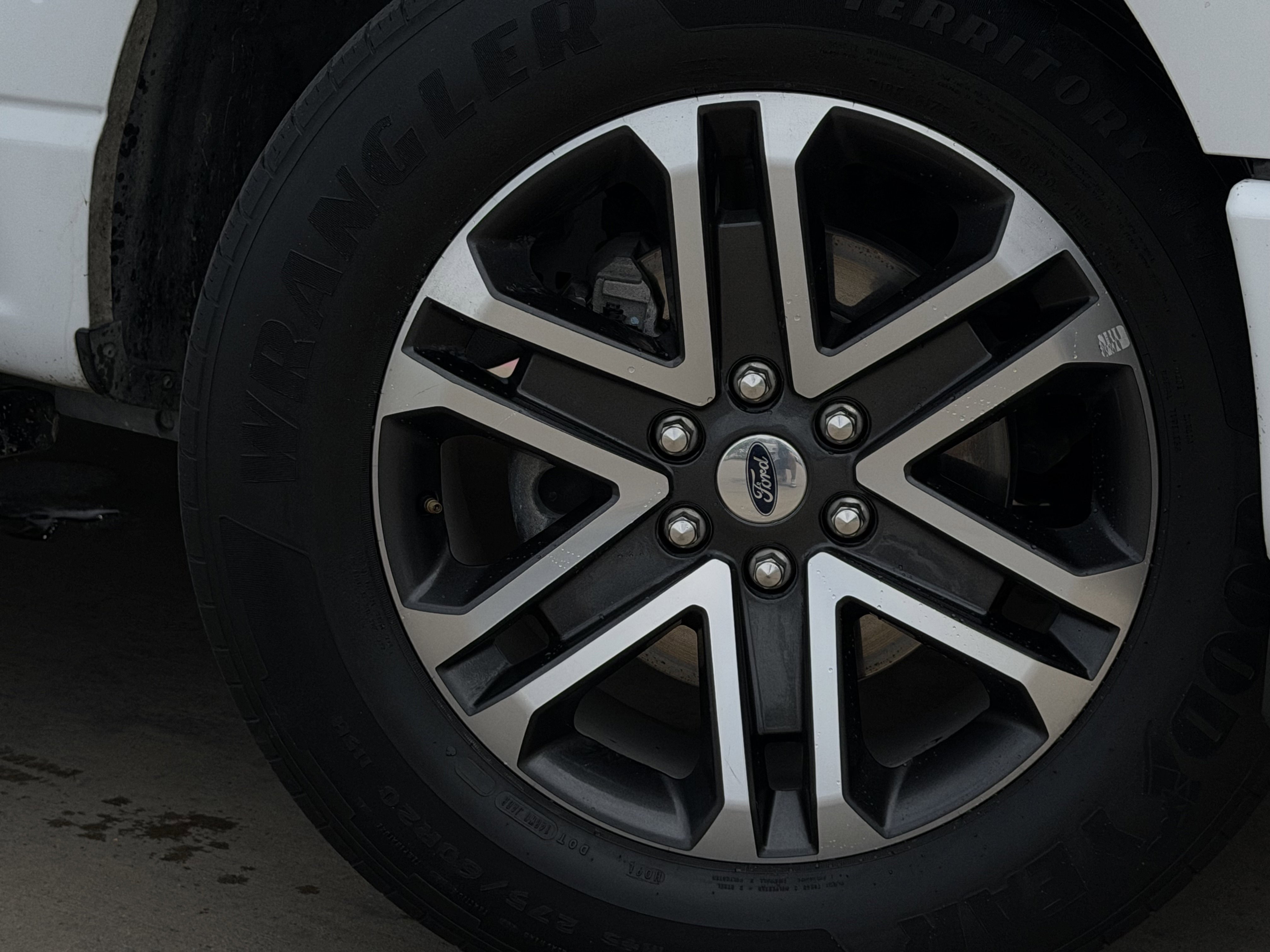 Used 2023 Ford F150 XL w/ STX Appearance Package RWD image 11