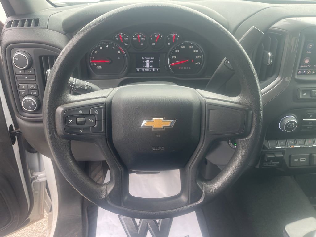 Used 2024 Chevrolet Silverado 2500 Custom w/ Custom Value Package image 30