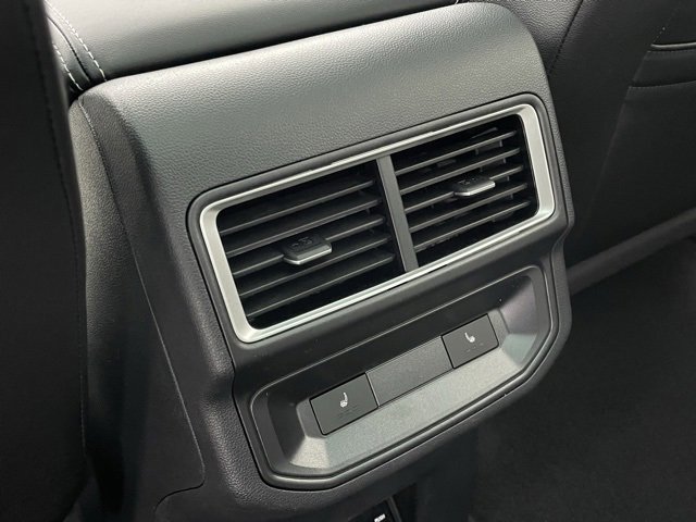 New 2025 Volkswagen Atlas Cross Sport SEL Premium R-Line image 23