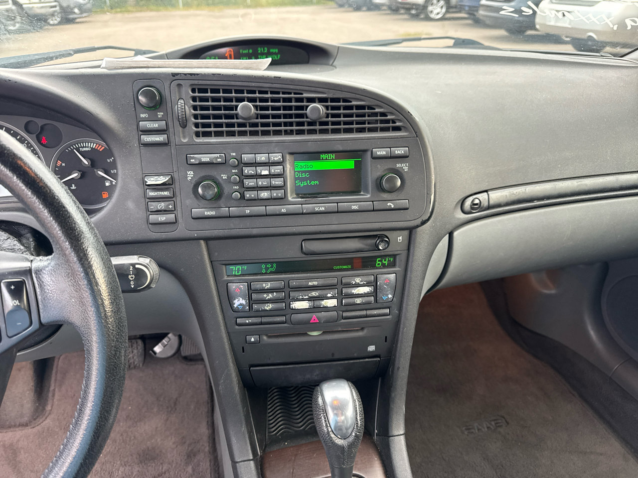 Used 2004 Saab 9-3 Arc image 10