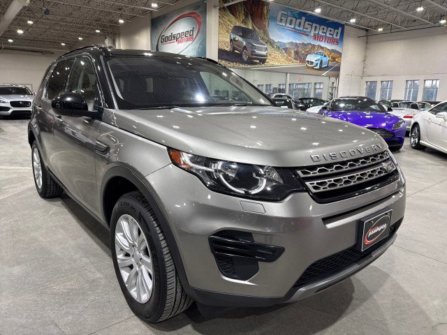 Used 2017 Land Rover Discovery Sport SE image 1