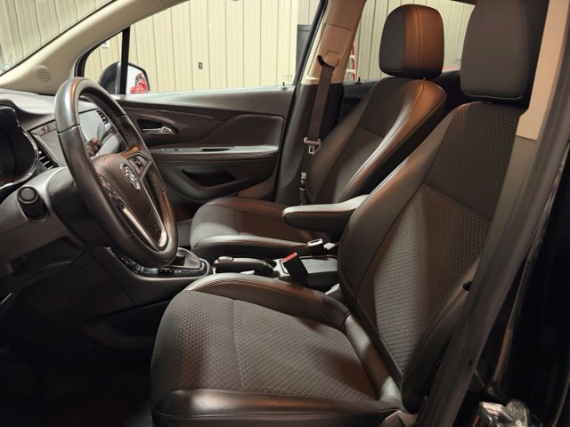 Used 2022 Buick Encore Preferred w/ Safety Package AWD/4WD image 14