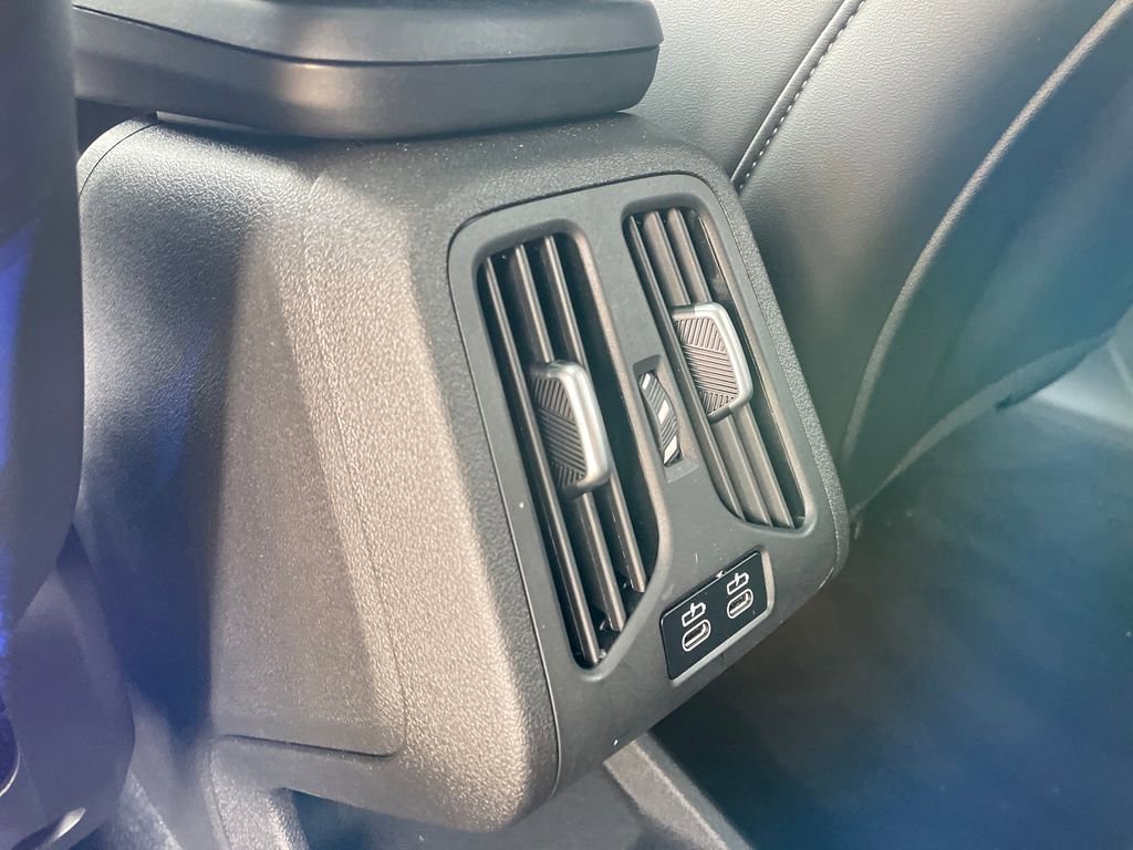 Used 2025 BMW X1 xDrive28i w/ Convenience Package AWD/4WD image 13