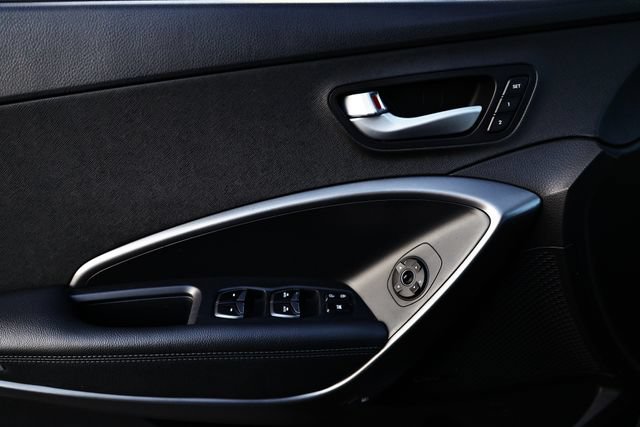 Used 2017 Hyundai Santa Fe Sport FWD image 15