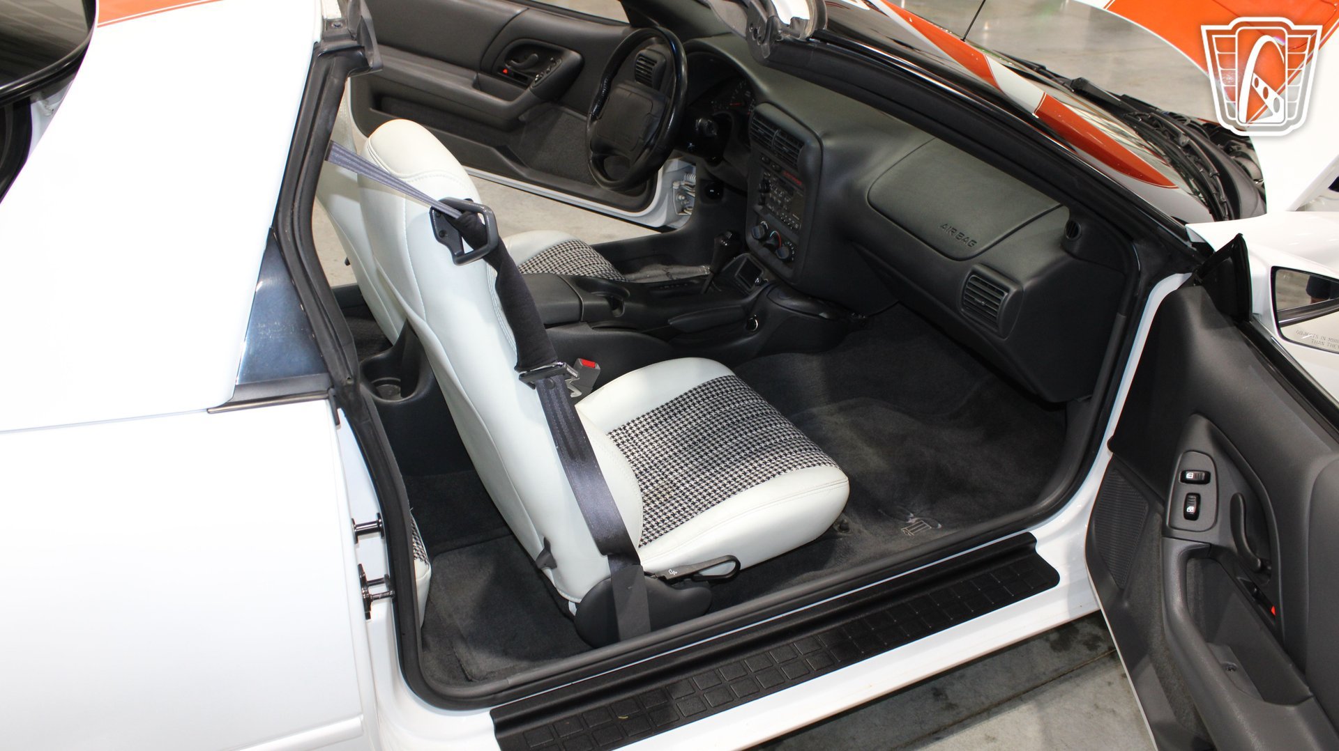 Used 1997 Chevrolet Camaro Z28 w/ Preferred Equipment Group 2 RWD image 7