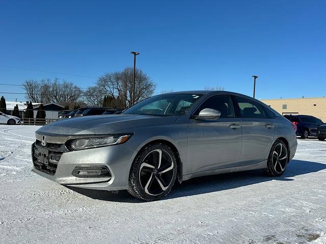 Used 2018 Honda Accord Sport image 2