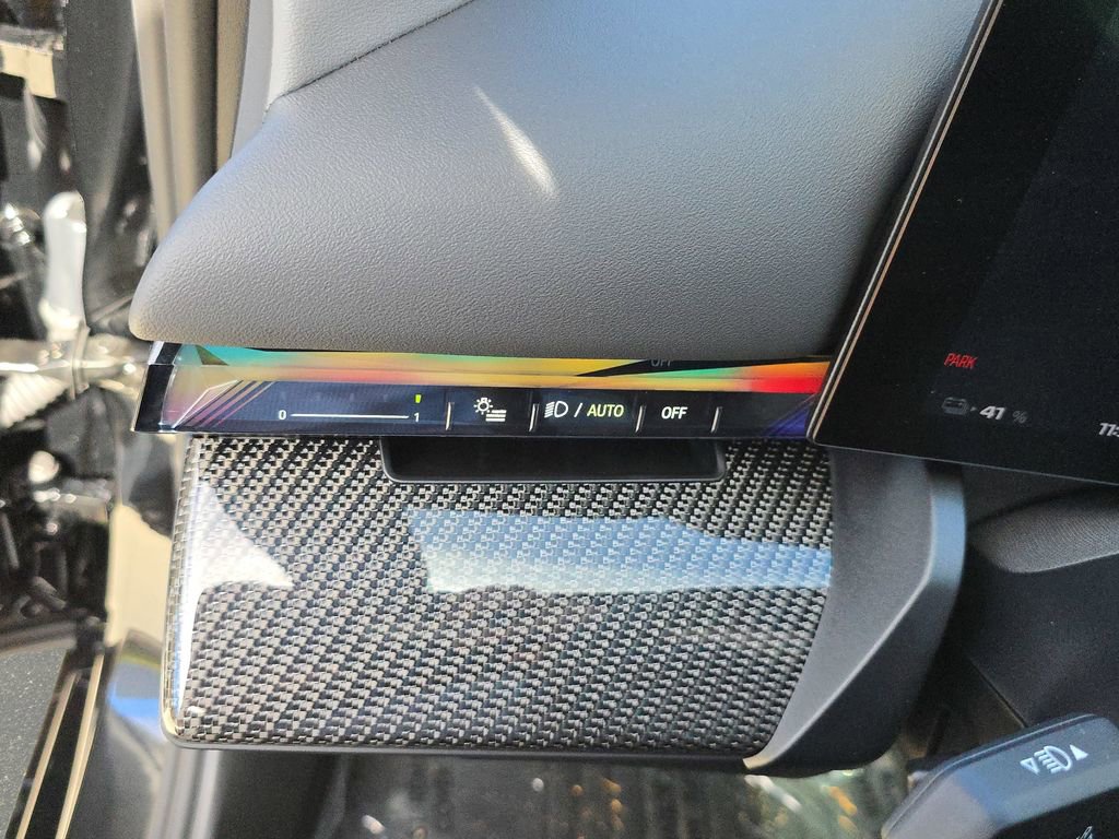 Used 2025 BMW i5 M60 w/ Executive Package image 33