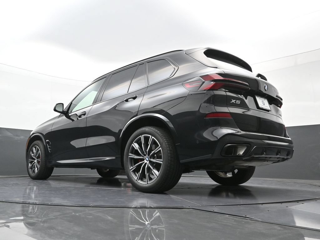 New 2026 BMW X5 sDrive40i w/ M Sport Package RWD image 27