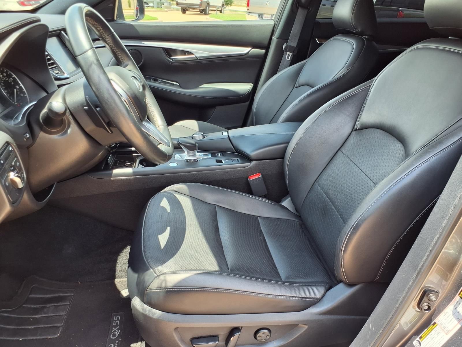 Used 2023 INFINITI QX55 Luxe w/ Cargo Package AWD/4WD image 24