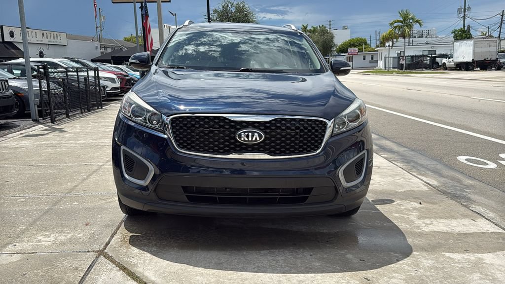 Used 2018 Kia Sorento FWD image 17