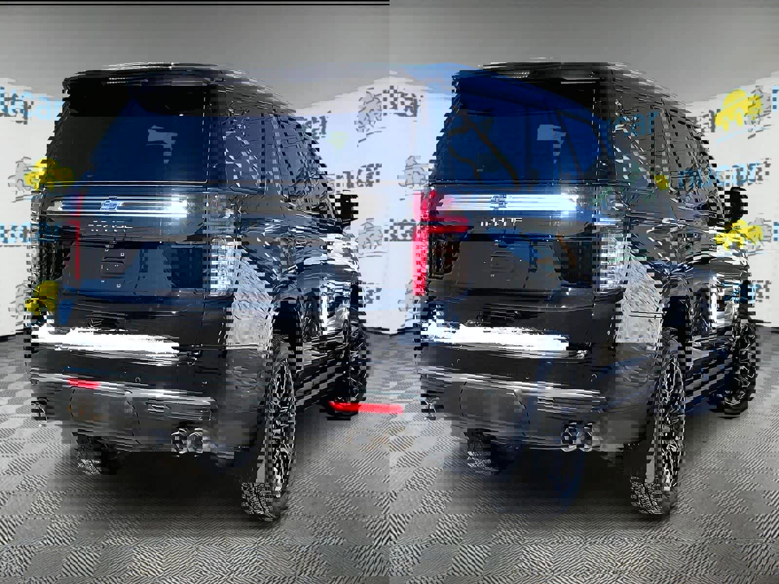 Used 2023 Chevrolet Tahoe High Country image 6