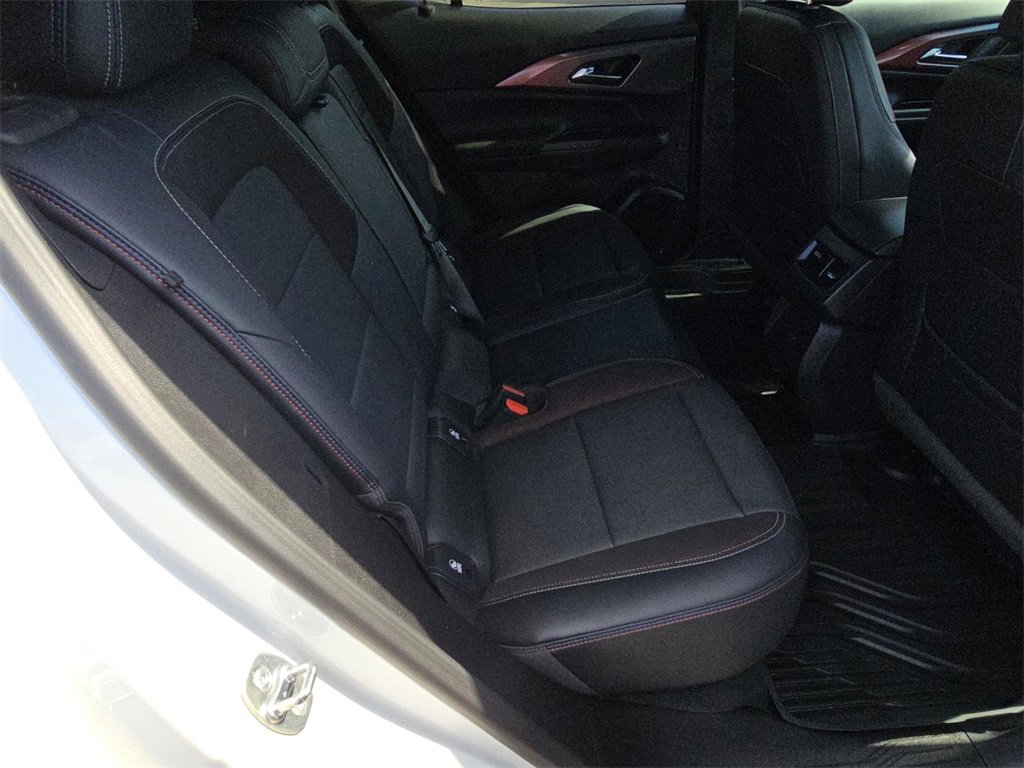 Used 2024 Chevrolet Equinox EV RS w/ LPO, Active Package image 22