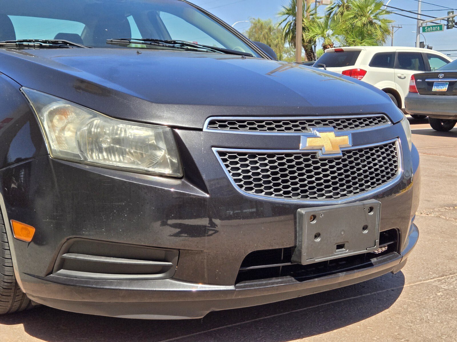 Used 2012 Chevrolet Cruze LS w/ Connectivity Package FWD image 4