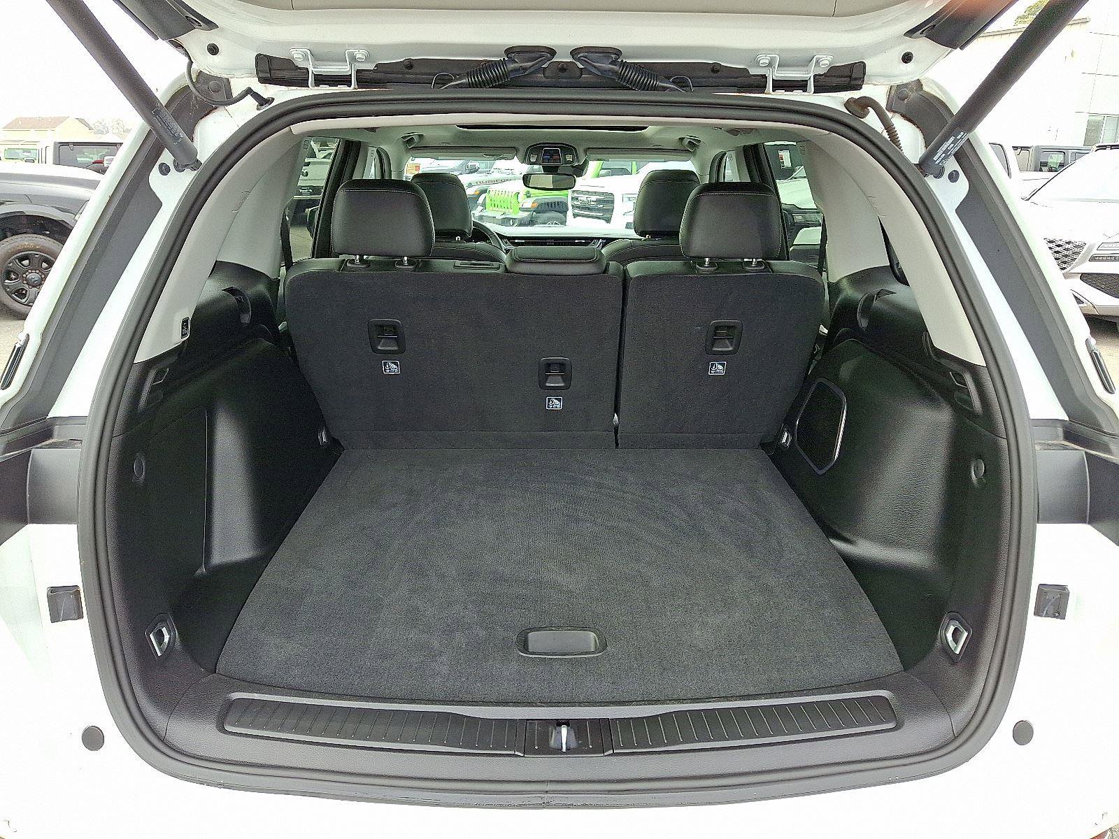 Used 2022 Jeep Grand Cherokee Limited 4xe image 28