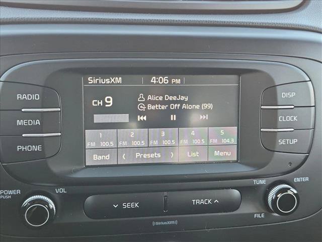 Used 2017 Kia Soul + FWD image 14