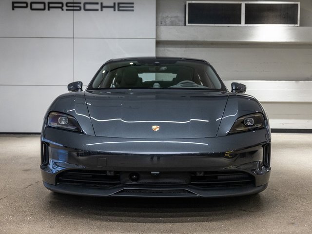 New 2025 Porsche Taycan image 7