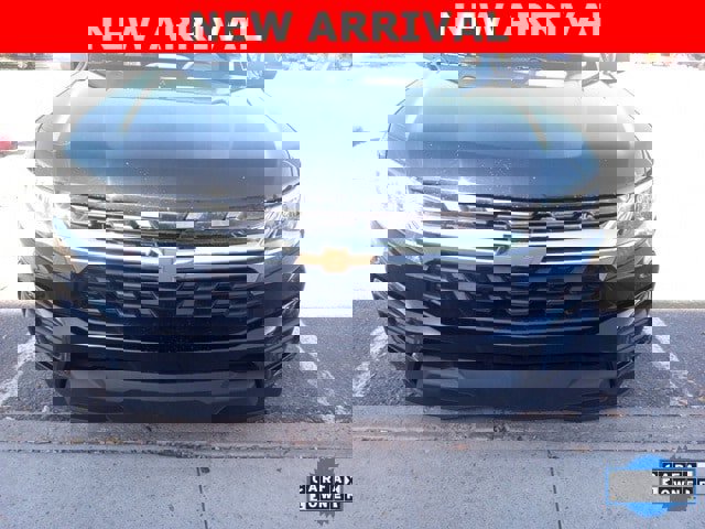 Used 2022 Chevrolet Colorado W/T w/ WT Convenience Package image 2