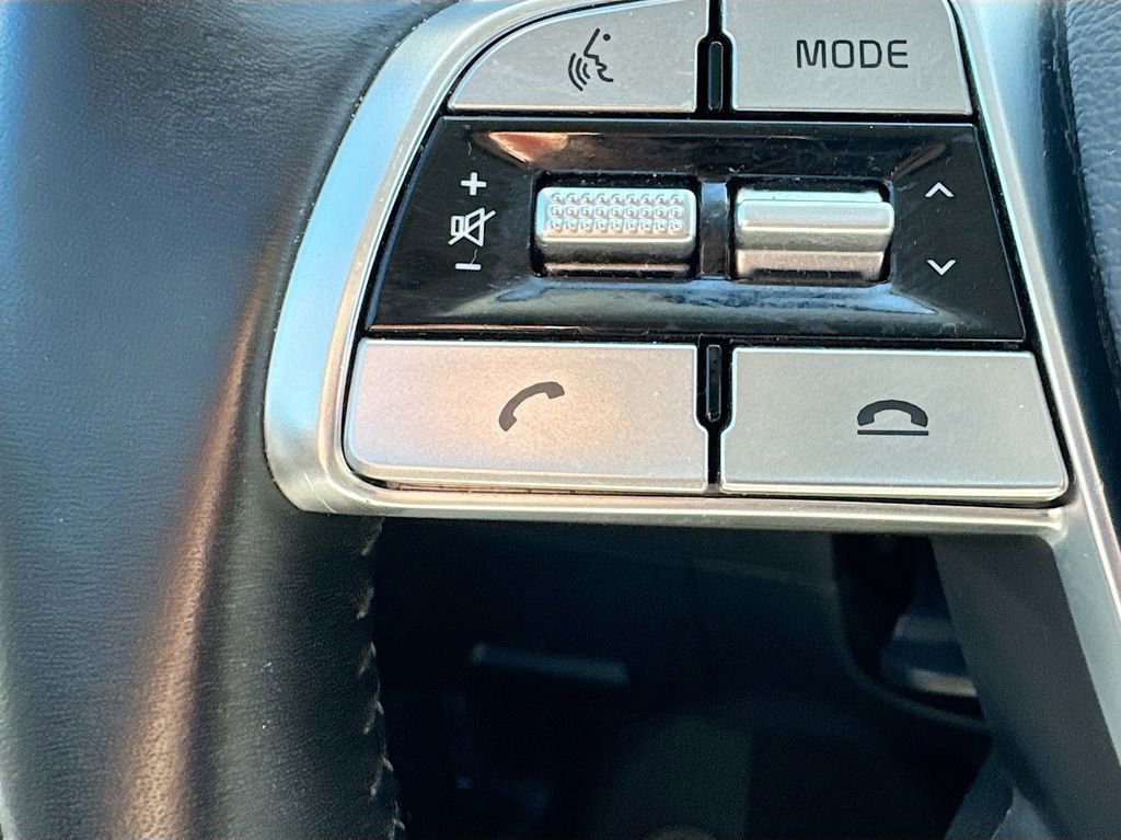 Used 2022 Kia Telluride LX image 9