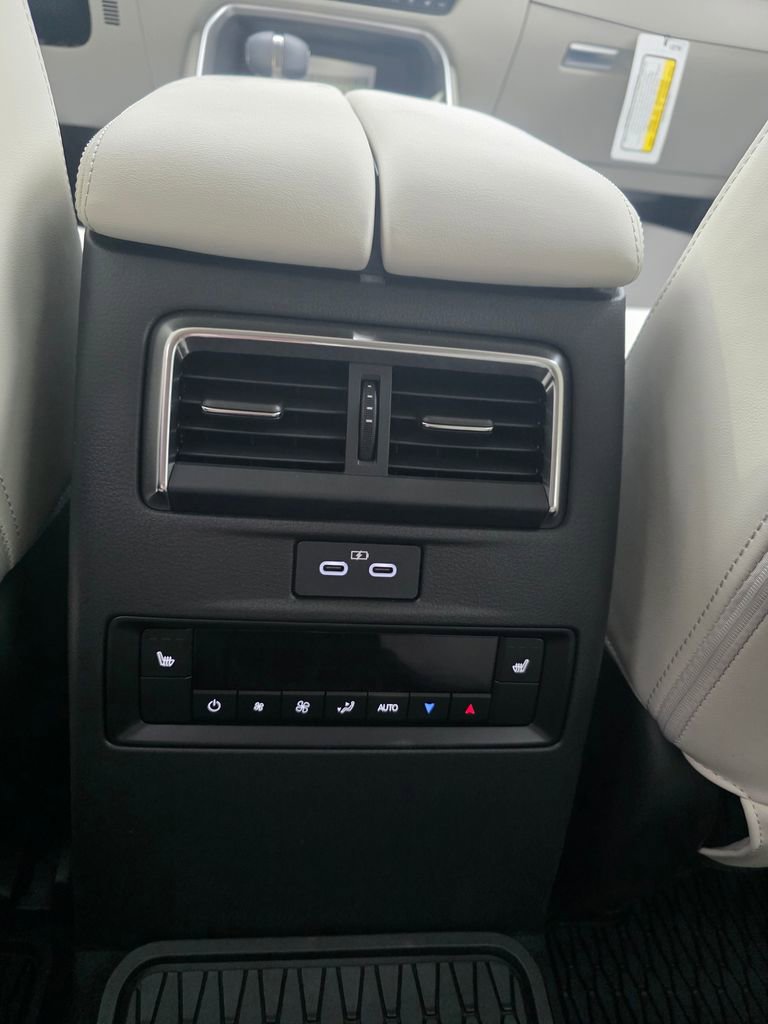 New 2026 MAZDA CX-90 Plug-In Hybrid w/ Premium Plus image 15