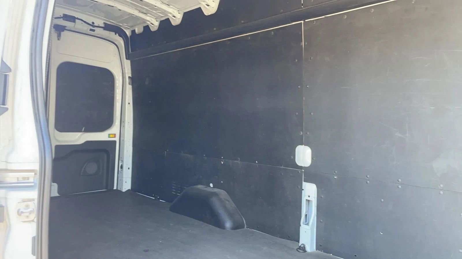 Used 2023 Ford Transit 250 148 High Roof Extended AWD w/ Load Area Protection Package image 45