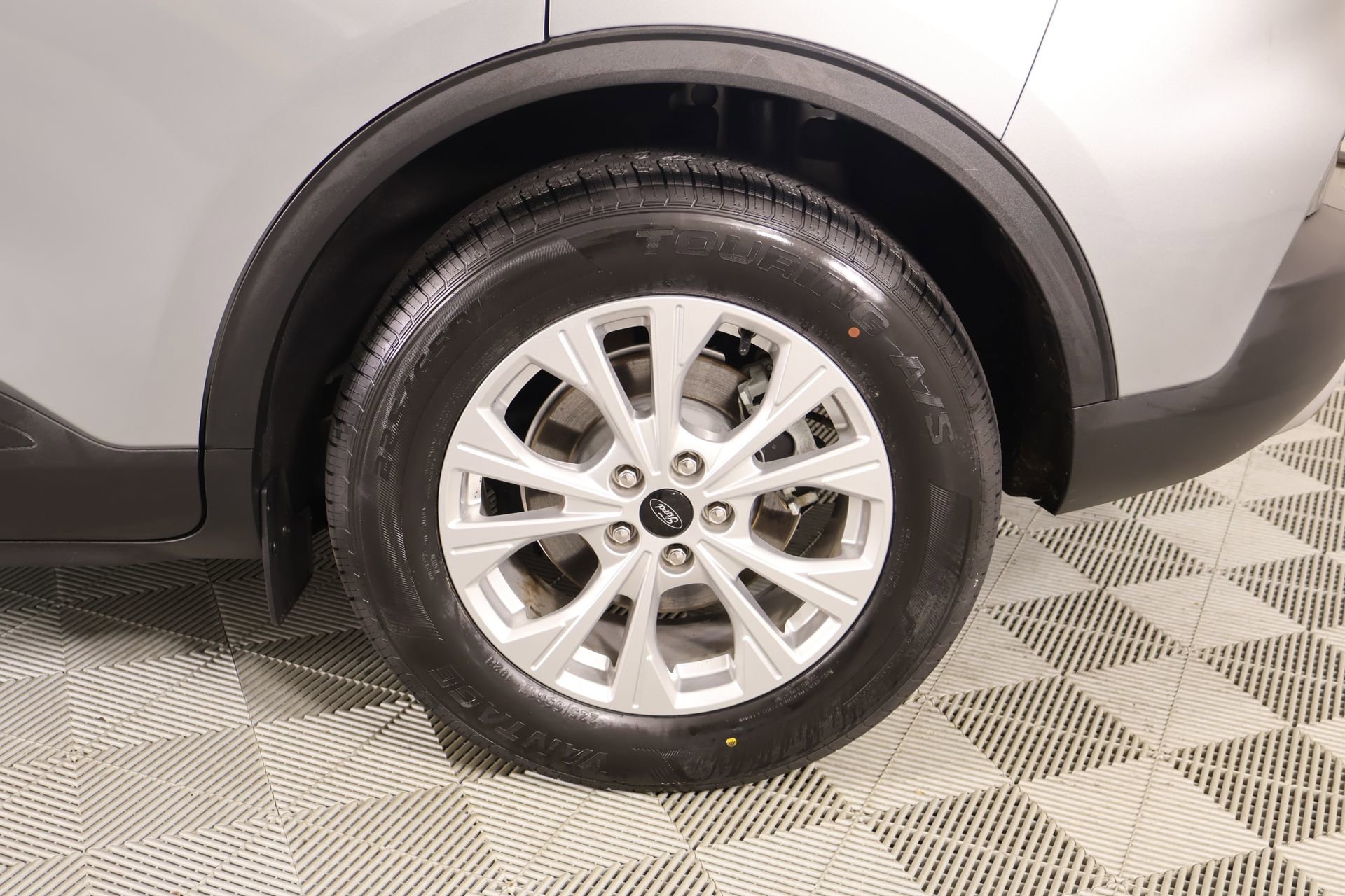 Used 2023 Ford Escape Active w/ Cold Weather Package image 18