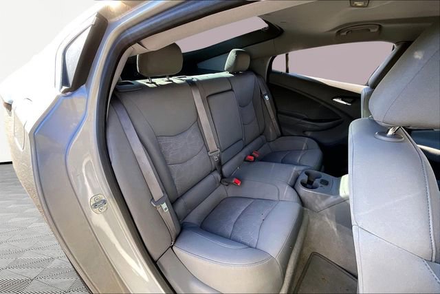 Used 2017 Chevrolet Volt LT w/ Comfort Package image 17