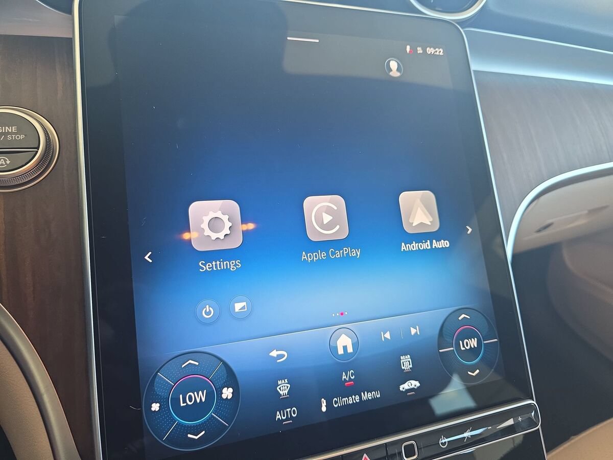 New 2026 Mercedes-Benz C 300 4MATIC Sedan image 22