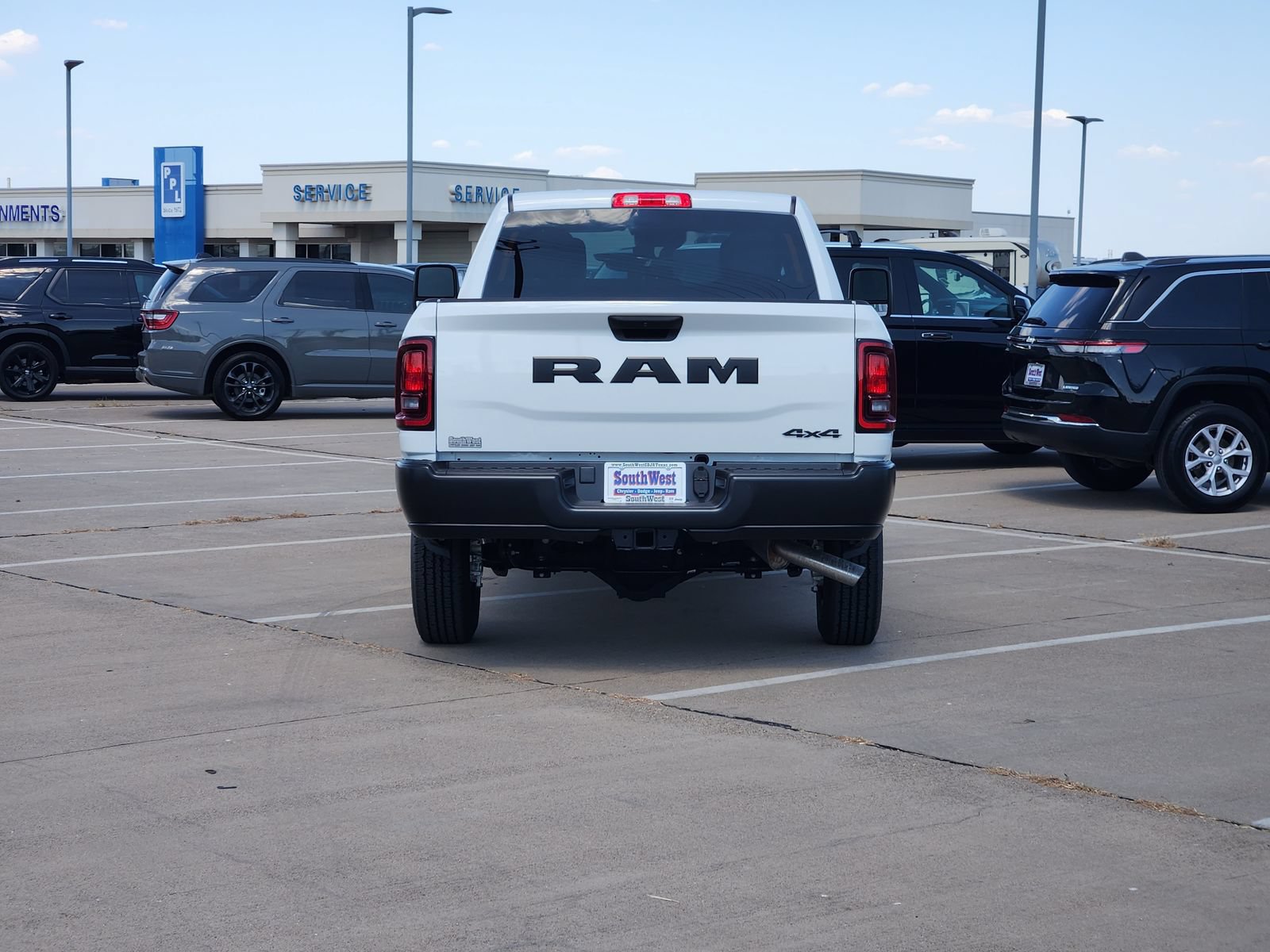 New 2026 RAM 2500 Tradesman AWD/4WD image 8